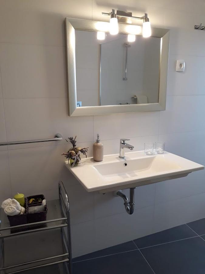 Atena Zaton Apartamento Nin Exterior foto
